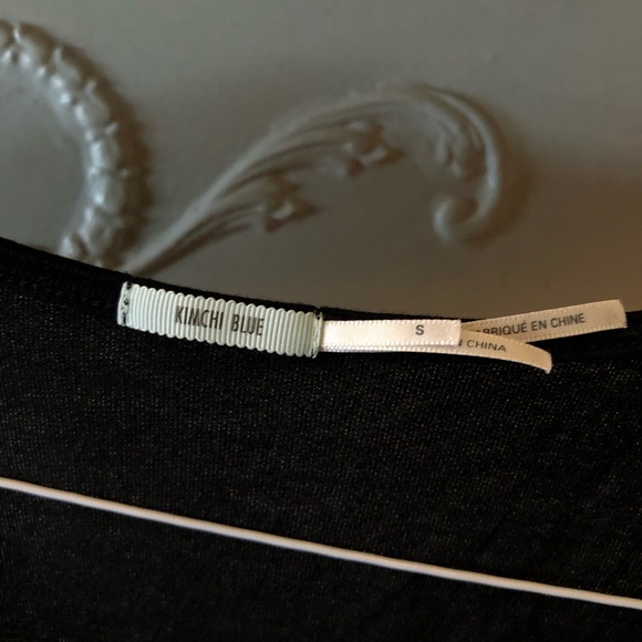 Black Tie Top - Picture 2 of 3